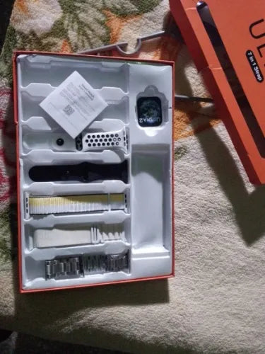 Ultra Smart Watch With 7 Straps Premium Watch INVOICE PAY