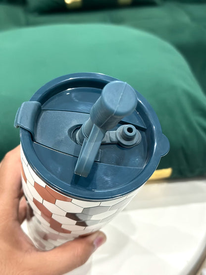 Wellness® | Football Theme Vacuum Insulated Tumbler with Straw – 590ml