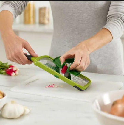 Adjustable Mandoline Vegetable Slicer